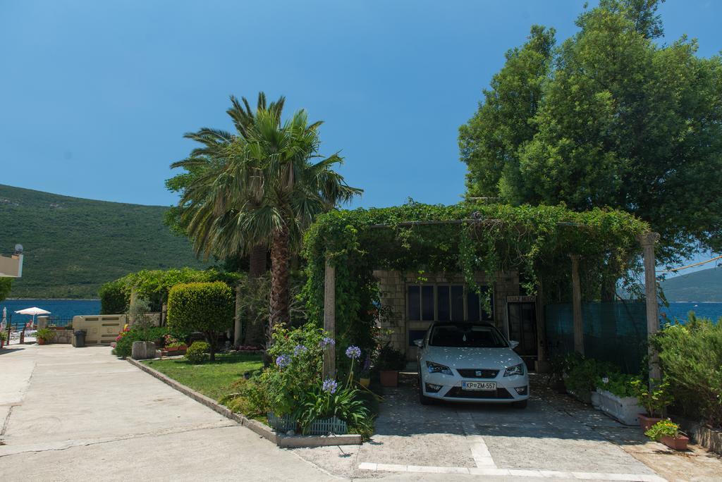 הרצג-נובי Apartments Batricevic מראה חיצוני תמונה